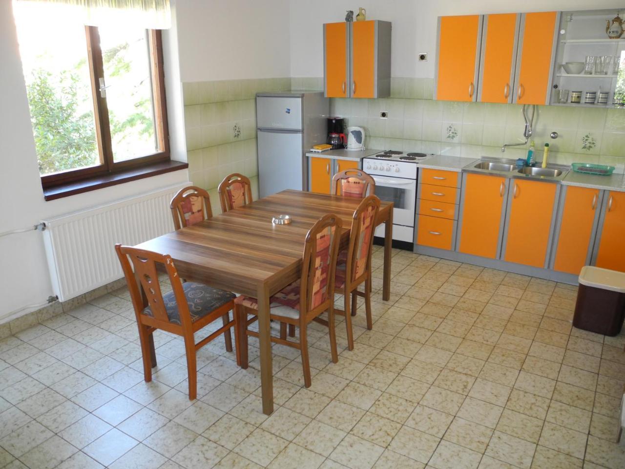 Apartment Vucko 6 Pax Crikvenica Exterior foto